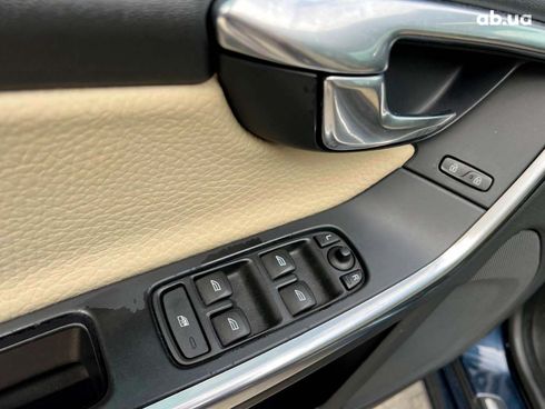 Volvo S60 2012 синий - фото 16