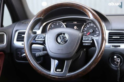 Volkswagen Touareg 2012 - фото 16