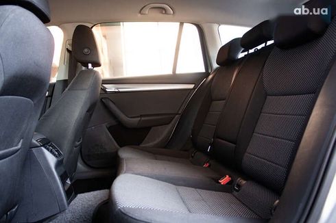 Skoda Octavia 2015 - фото 10