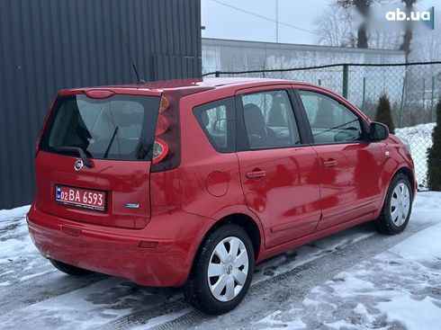 Nissan Note 2010 - фото 13