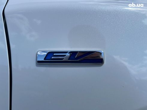 Honda M-NV 2022 белый - фото 48