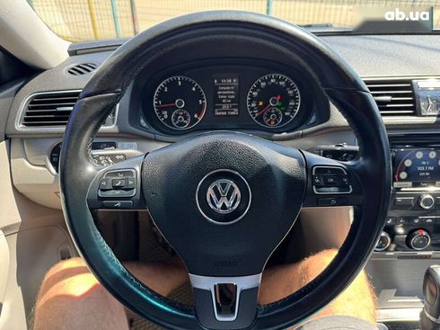Volkswagen Passat 2014 - фото 20