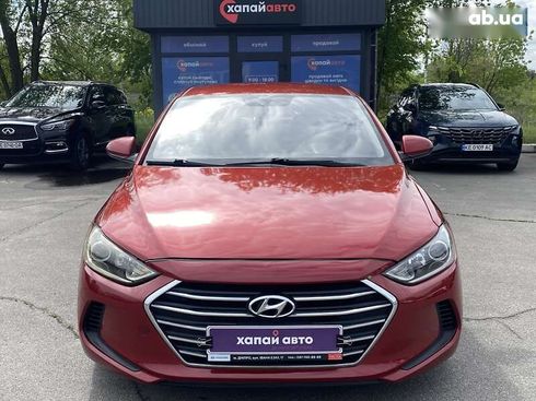 Hyundai Elantra 2016 - фото 2