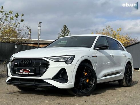 Audi E-Tron 2022 - фото 4