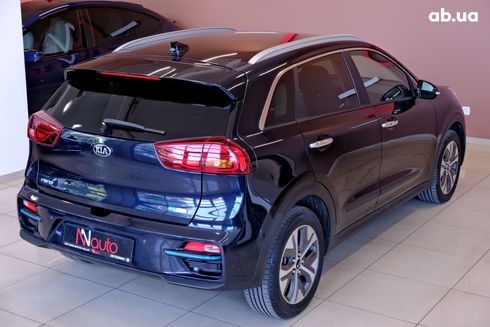 Kia Niro EV 2022 синий - фото 5