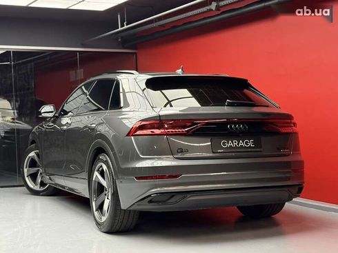 Audi Q8 2021 - фото 29