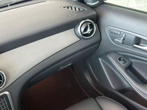Mercedes-Benz GLA-Класс 2019 белый - фото 18
