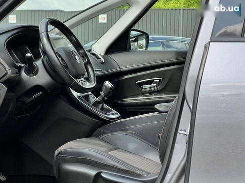 Renault Scenic 2017 - фото 28