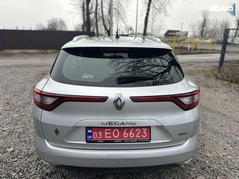 Renault Megane 2016 - фото 9