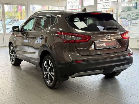 Nissan Qashqai 2017 - фото 8