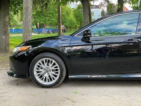 Toyota Camry 2017 черный - фото 18