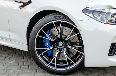 BMW M5 2018 - фото 18