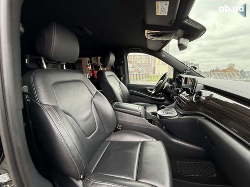 Mercedes-Benz V-Класс 2021 - фото 26