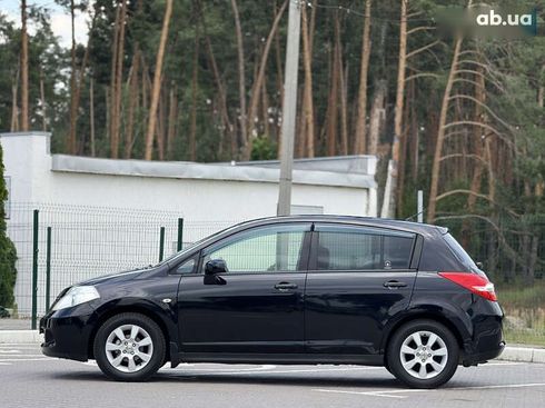 Nissan Tiida 2011 - фото 10