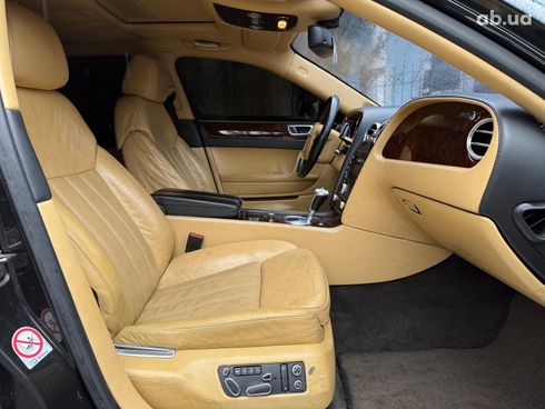 Bentley Continental 2006 черный - фото 32