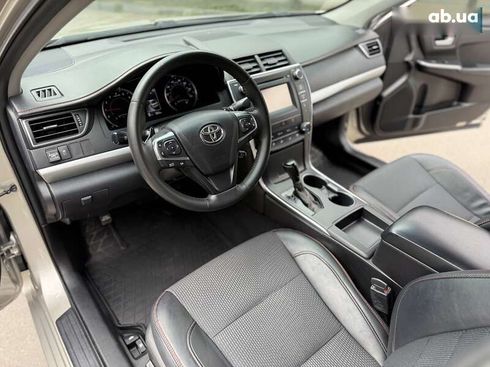 Toyota Camry 2016 - фото 21