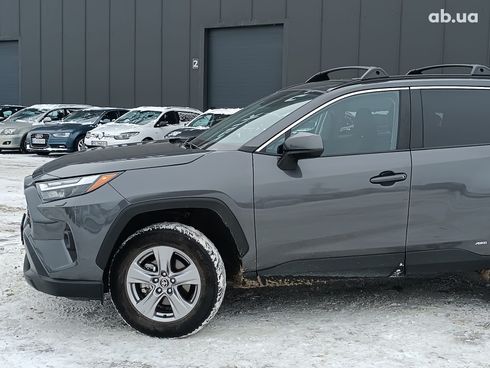 Toyota RAV4 2025 серый - фото 5