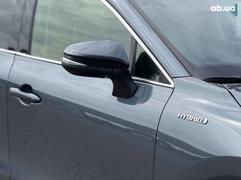 Toyota Venza 2021 - фото 13