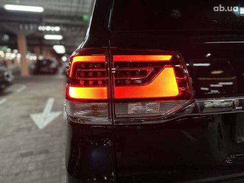 Toyota Land Cruiser 2020 - фото 13