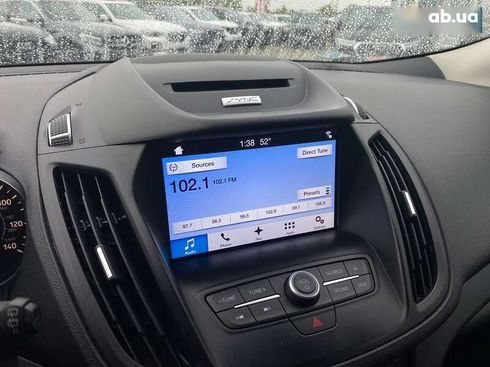 Ford Escape 2016 - фото 16