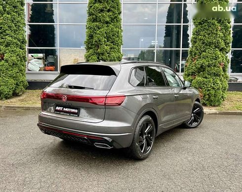 Volkswagen Touareg 2025 - фото 4