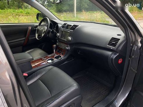 Toyota Highlander 2012 - фото 22