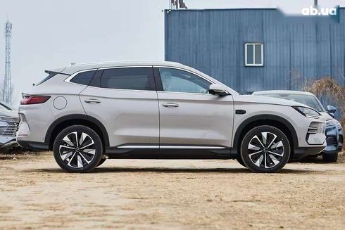 BYD Song Plus 2025 - фото 8