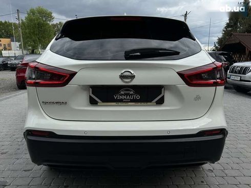 Nissan Qashqai 2020 - фото 14