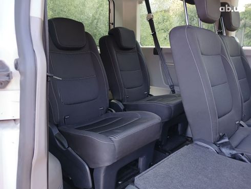 Volkswagen Caravelle 2011 белый - фото 22