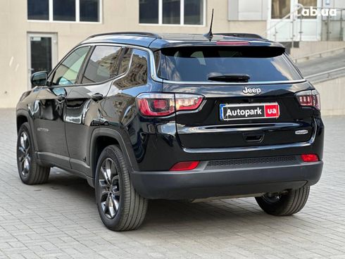 Jeep Compass 2017 черный - фото 6
