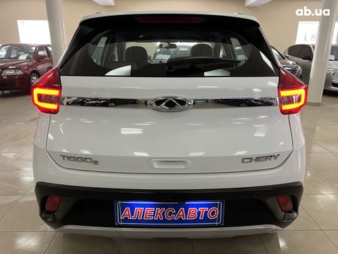 Chery Tiggo 2 2019 белый - фото 10