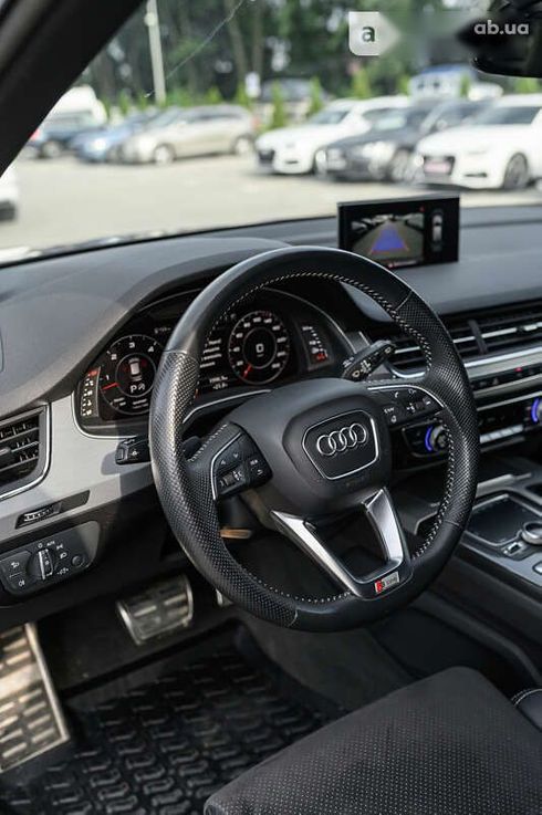 Audi Q7 2019 - фото 17