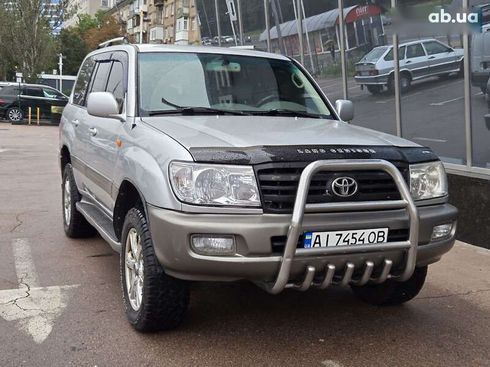 Toyota Land Cruiser 2006 - фото 2