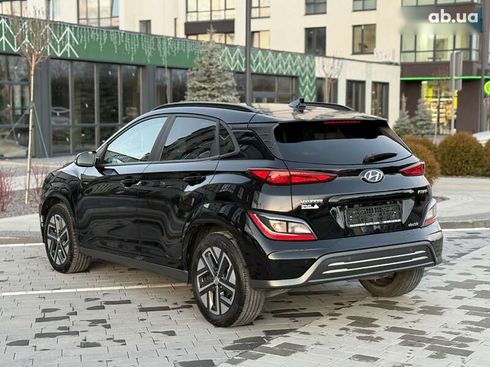 Hyundai Kona Electric 2022 - фото 6