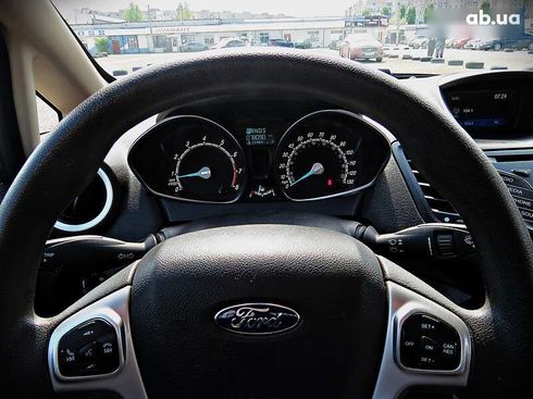 Ford Fiesta 2018 - фото 7