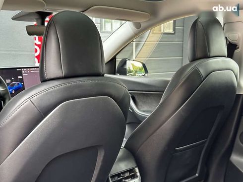 Tesla Model Y 2021 - фото 17