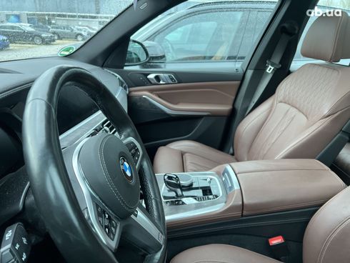 BMW X5 2022 - фото 28