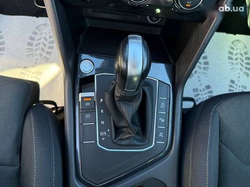 Volkswagen Tiguan 2018 - фото 19
