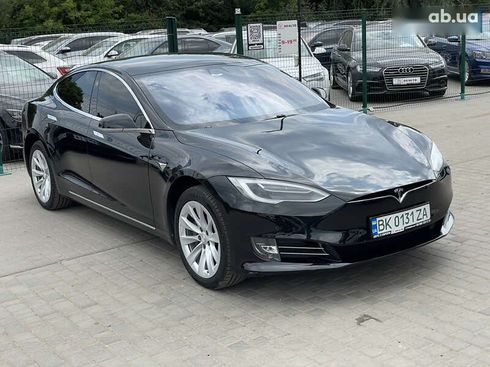 Tesla Model S 2018 - фото 10