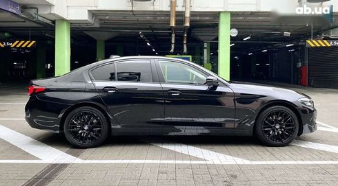BMW 5 серия 2020 - фото 18