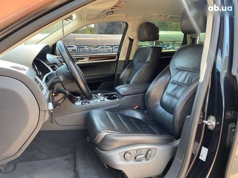 Volkswagen Touareg 2018 - фото 11