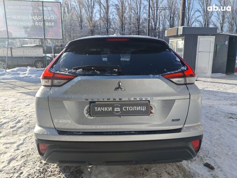 Mitsubishi Eclipse Cross 2023 серый - фото 8