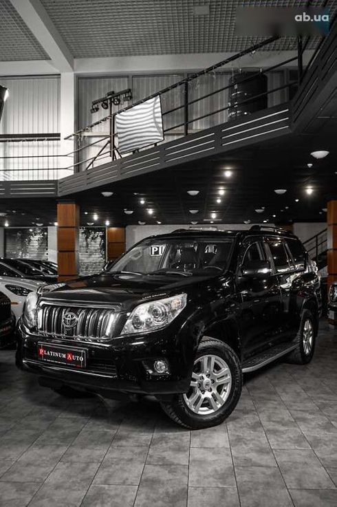 Toyota Land Cruiser Prado 2010 - фото 12
