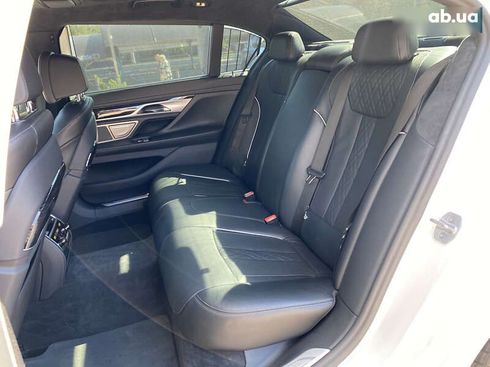 BMW 7 серия 2016 - фото 13