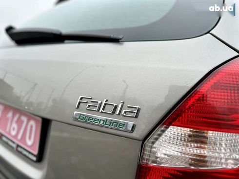 Skoda Fabia 2010 - фото 10