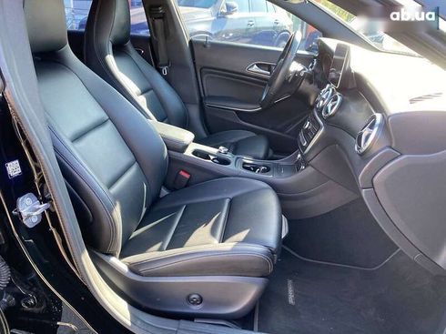 Mercedes-Benz CLA-Класс 2019 - фото 22