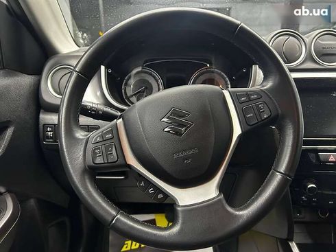 Suzuki Vitara 2020 - фото 11