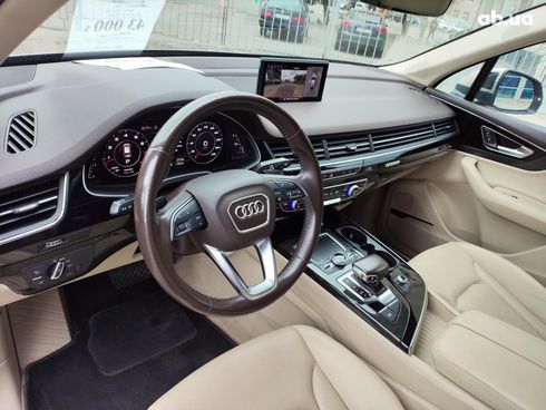 Audi Q7 2018 бежевый - фото 28