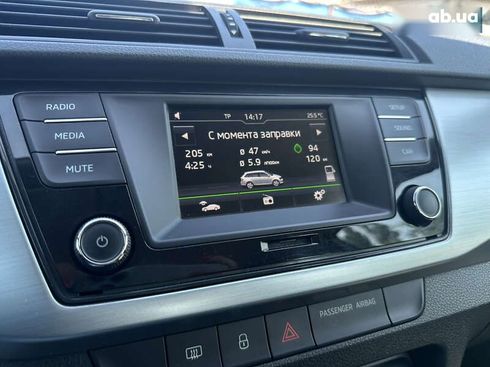 Skoda Fabia 2016 - фото 19