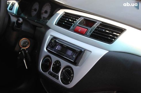 Mitsubishi Lancer 2008 - фото 24